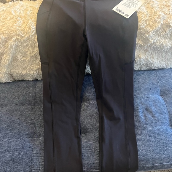 Lululemon invigorate tight 25”. Black, with side pockets. NWT - Picture 3 of 4